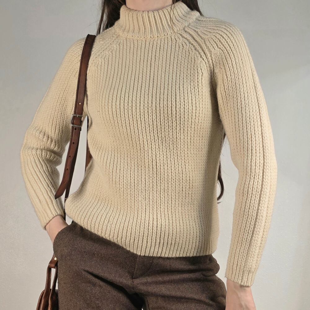 Virgin Wool Vintage Cream Fisherman Sweater Size 36 Chunky Rib Knit Minimalist